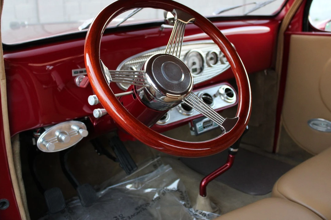 1936 Pontiac - Image 26 of 31