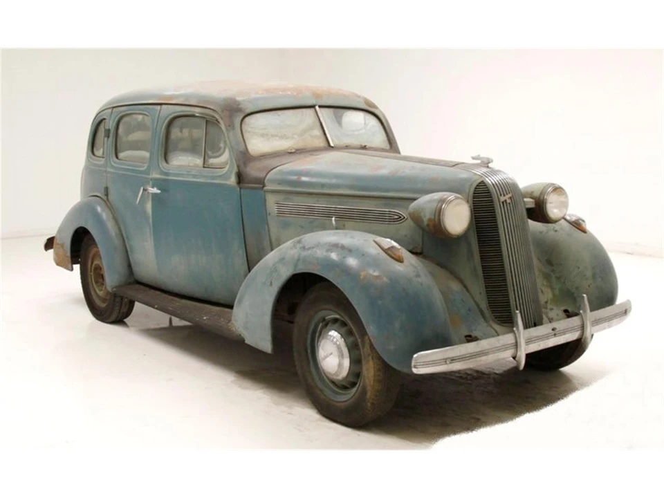 1936 Pontiac - Image 6 of 31