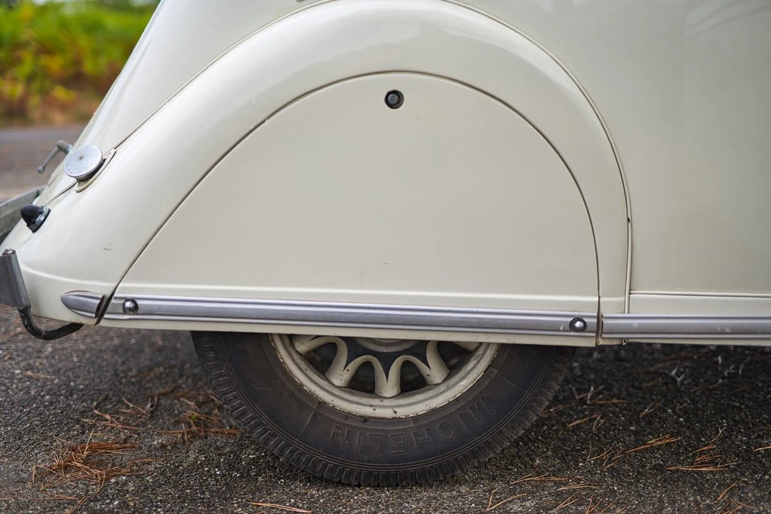 1936 Renault - Image 24 of 30