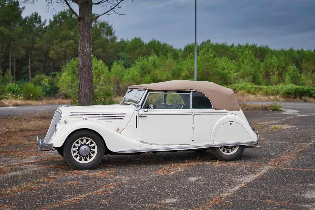1936 Renault - Image 7 of 30