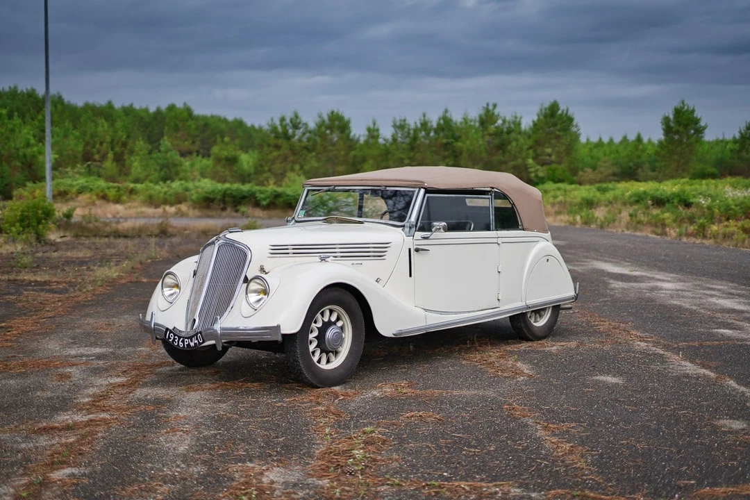 1936 Renault - Image 5 of 30