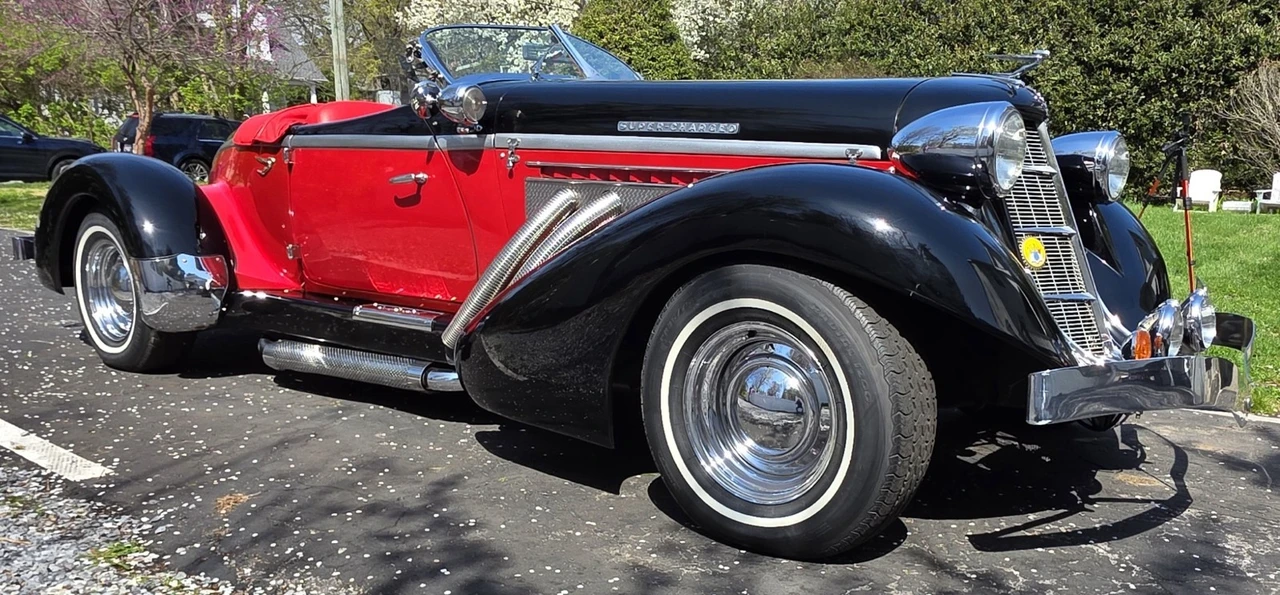 1936 Auburn Speedster - Image 11 of 21