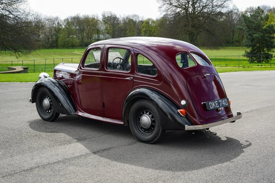 1936 Standard - Image 22 of 30