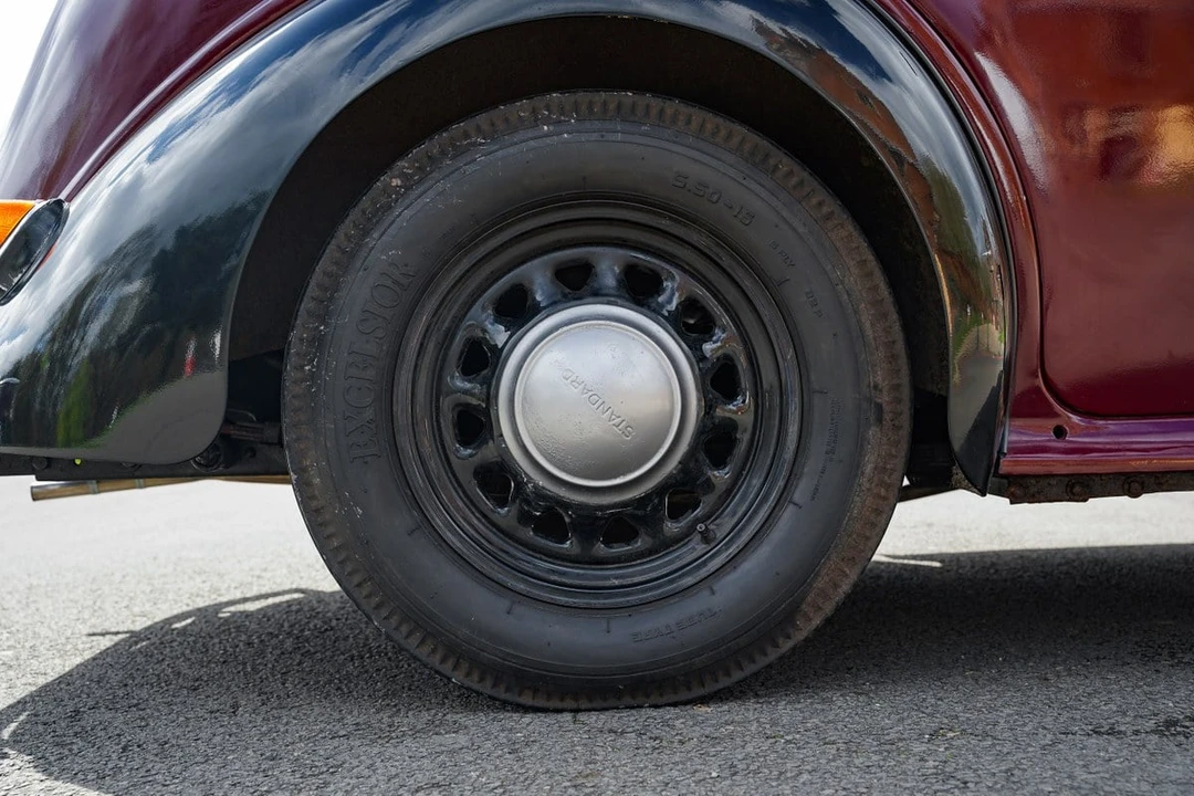 1936 Standard - Image 29 of 30