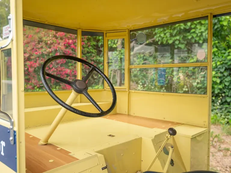 1936 Twin Coach - Image 4 of 31