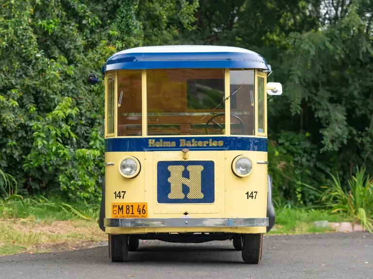 1936 Twin Coach - Image 8 of 31