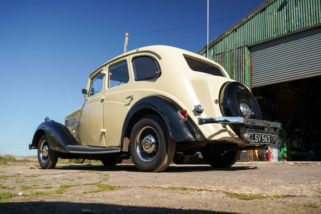 1936 Wolseley - Image 18 of 30