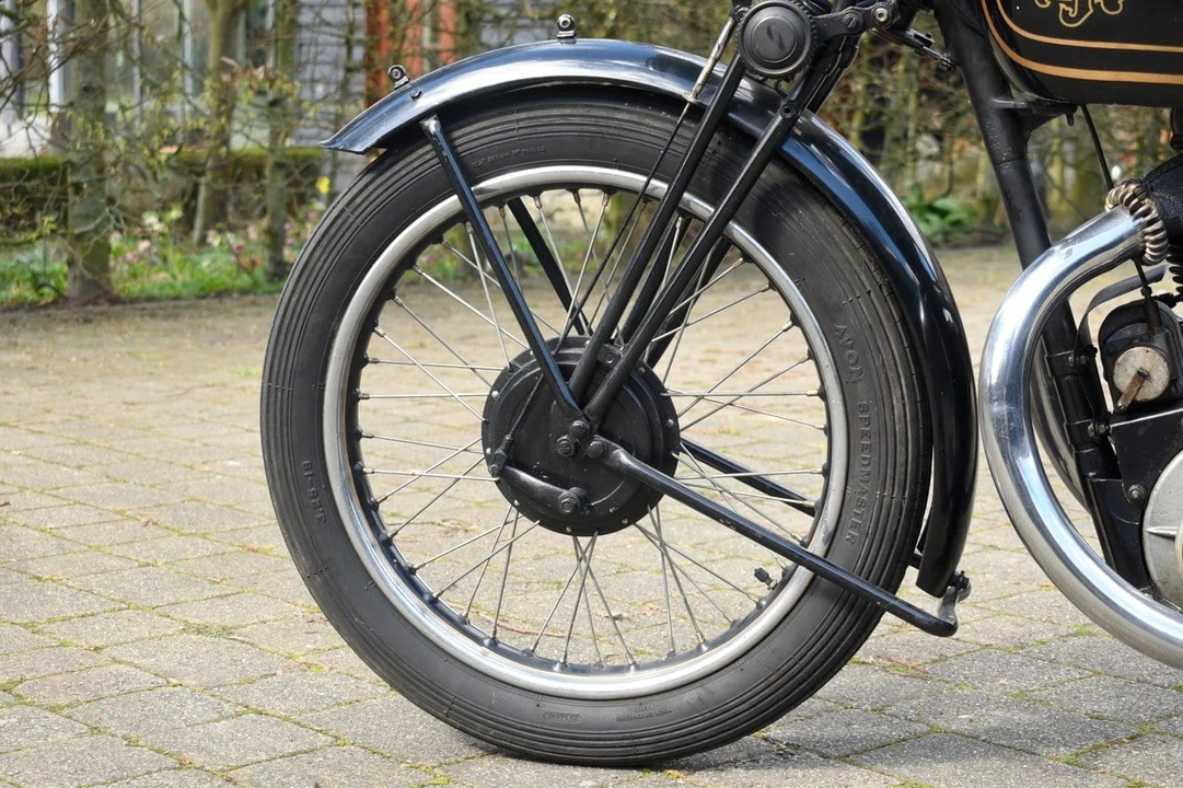 1937 AJS - Image 17 of 30