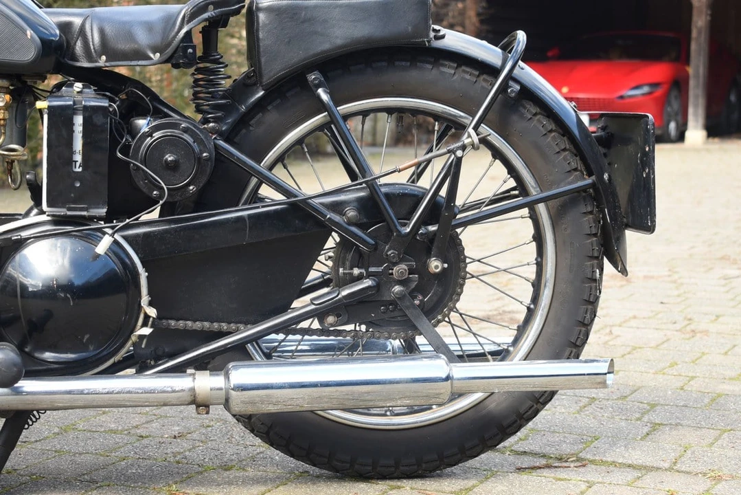 1937 AJS - Image 20 of 30
