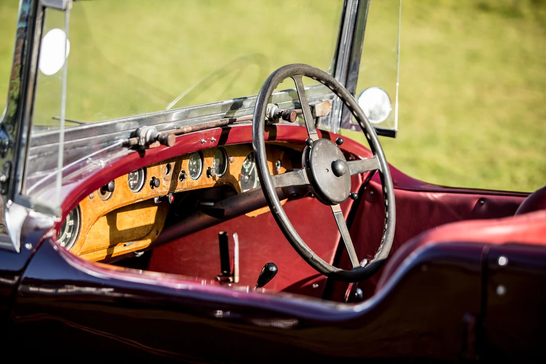 1937 Alvis - Image 2 of 17