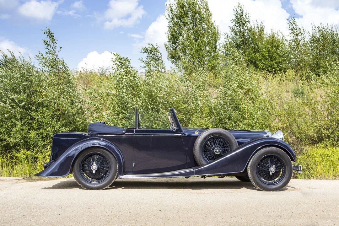 1937 Alvis - Image 10 of 21