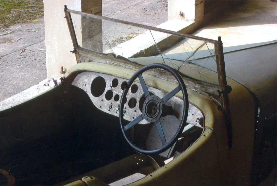 1937 Alvis - Image 2 of 3