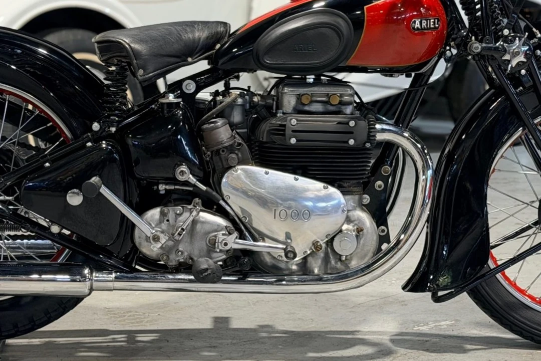 1937 Ariel Motorcycles - Image 5 of 7