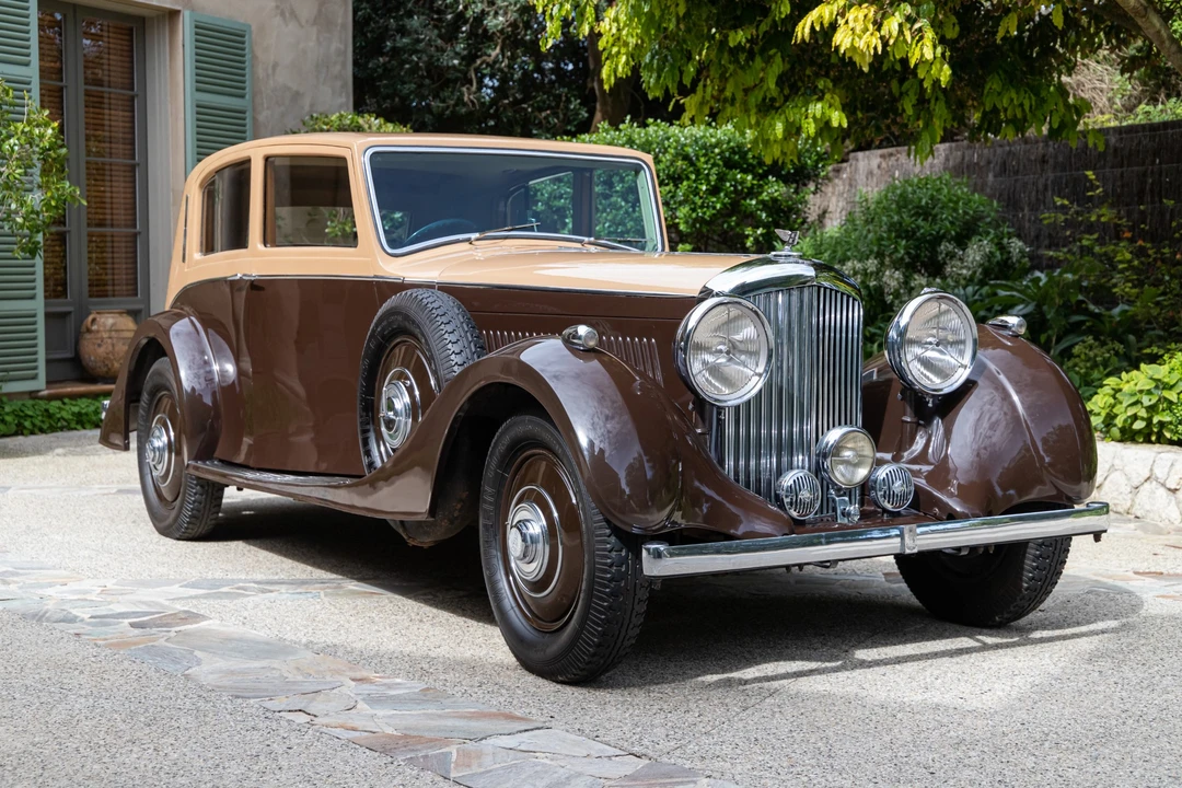 1937 Bentley 4 1/4 Litre - Image 2 of 31