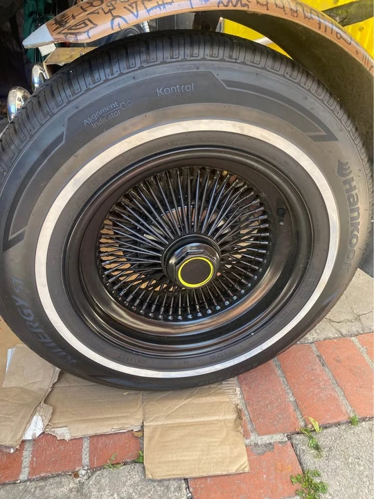 Bugatti - Image 9 of 12