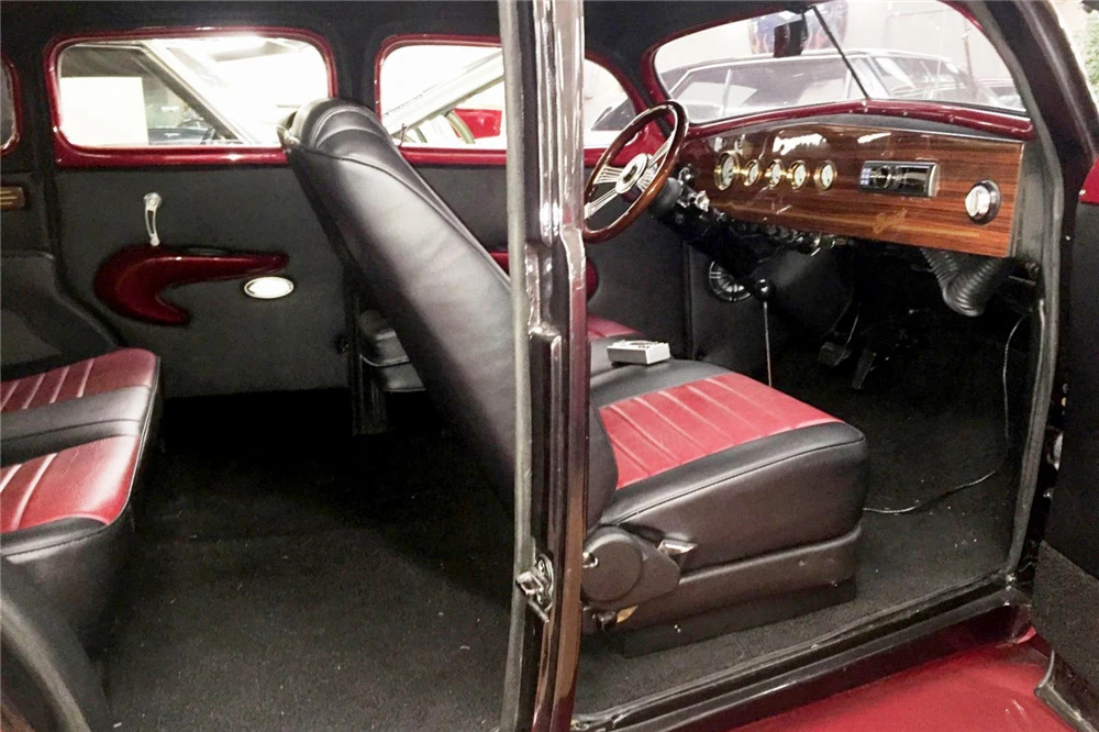 1937 Buick Century - Image 3 of 5