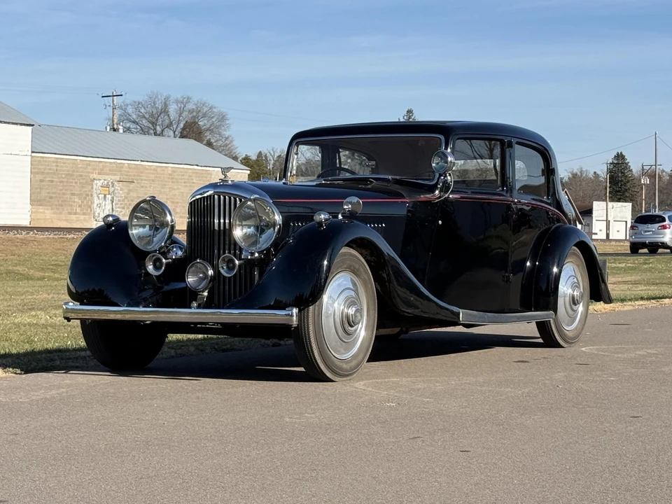 1937 Bentley 4 1/4 Litre - Image 2 of 31