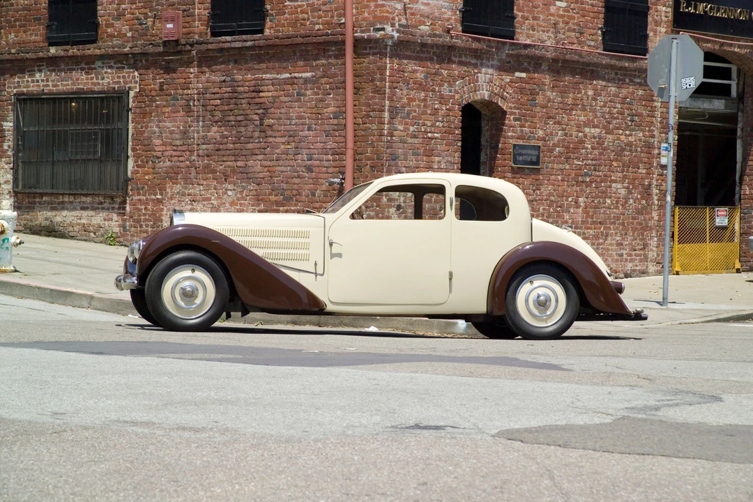 1937 Bugatti - Image 6 of 6