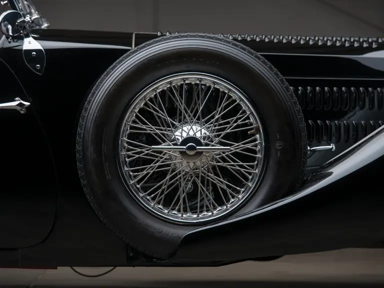 1937 Bugatti - Image 15 of 25
