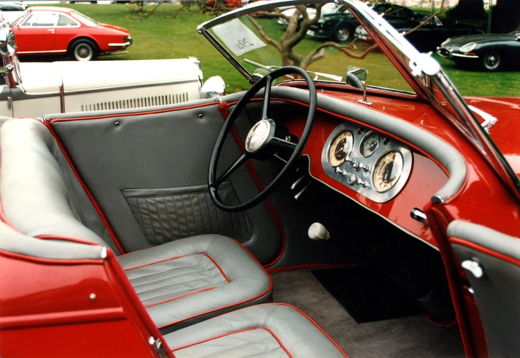 1937 Buick Roadmaster - Image 3 of 6