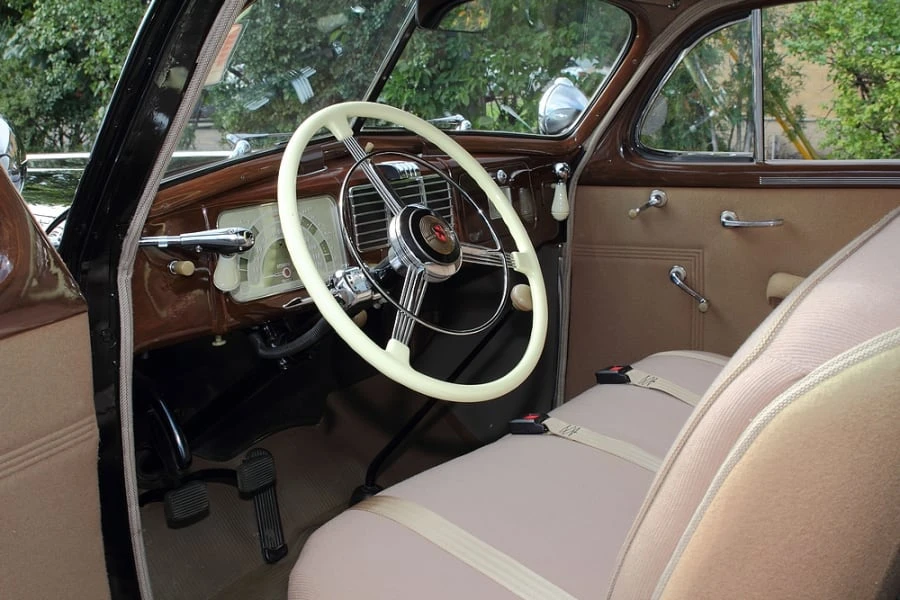 1937 Buick Century - Image 4 of 12