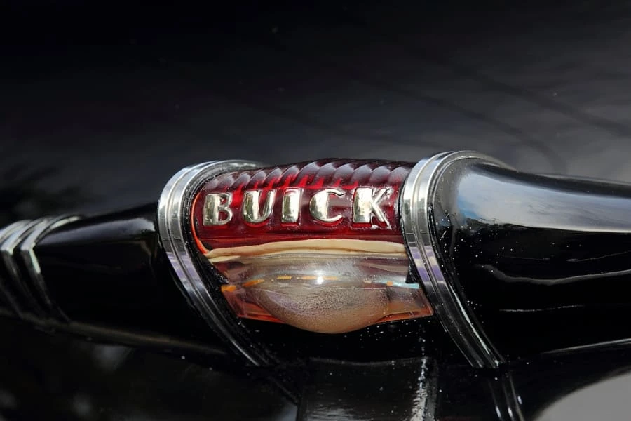 1937 Buick Century - Image 11 of 12