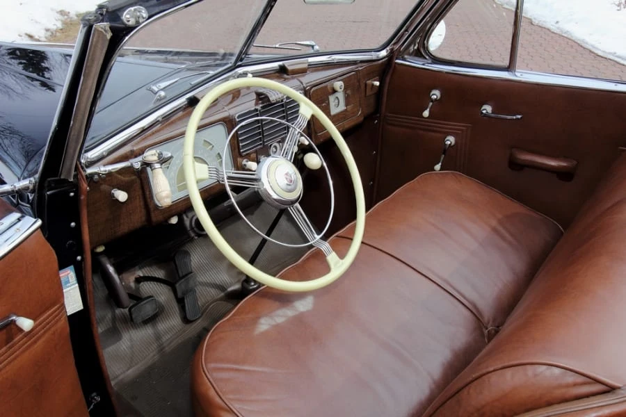 1937 Buick Century - Image 4 of 12