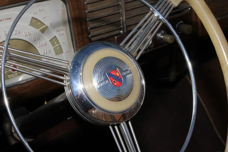 1937 Buick Century - Image 10 of 12