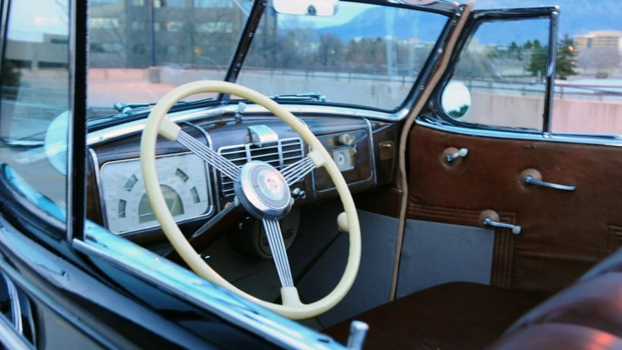 1937 Buick Century - Image 4 of 12