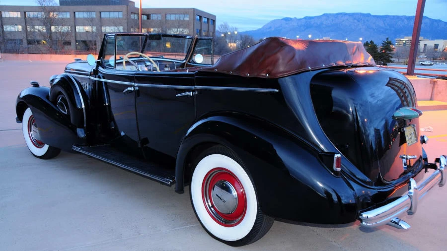 1937 Buick Century - Image 9 of 12