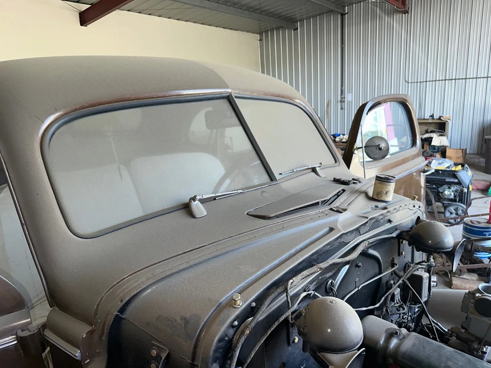 1937 Buick - Image 2 of 20