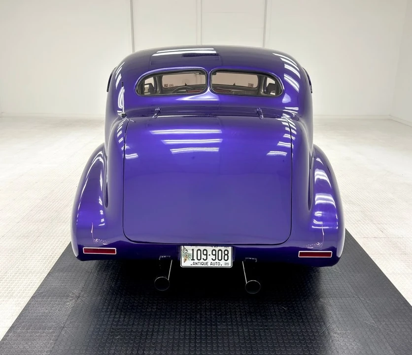 1937 Buick Roadmaster - Image 4 of 12