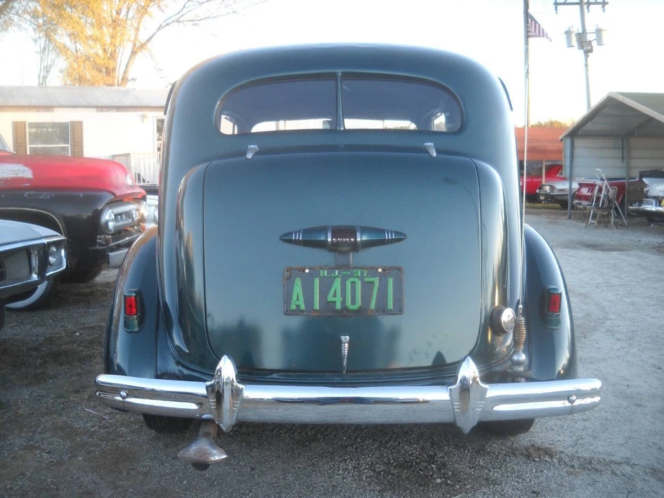 1937 Buick Roadmaster - Image 5 of 31