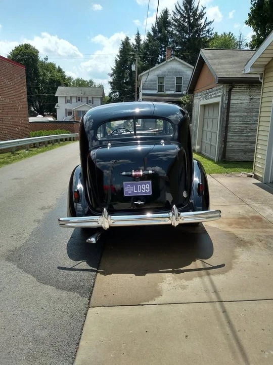 1937 Buick Roadmaster - Image 3 of 21