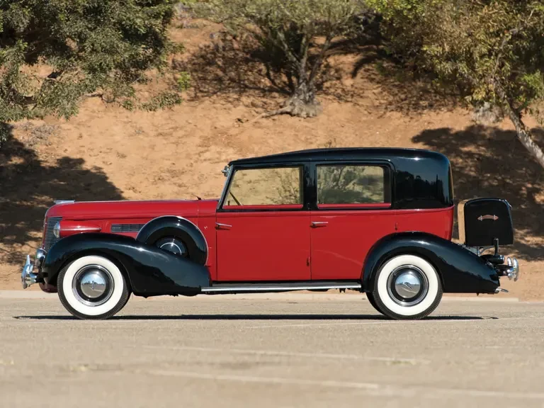 1937 Buick Roadmaster - Image 5 of 18
