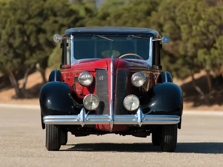 1937 Buick Roadmaster - Image 11 of 18