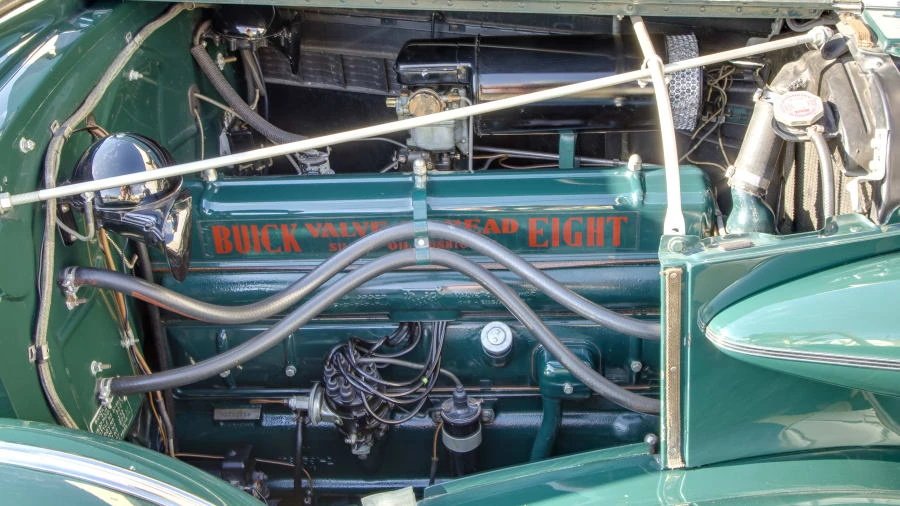 1937 Buick Roadmaster - Image 4 of 12