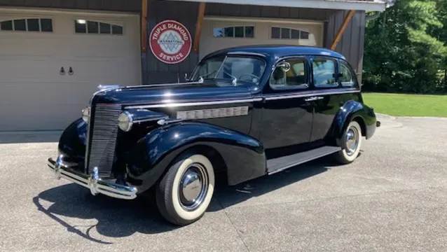 1937 Buick Series 40