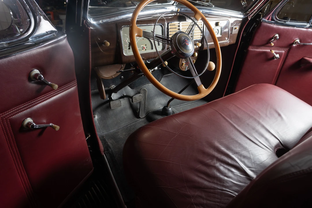 1937 Buick Century - Image 6 of 13