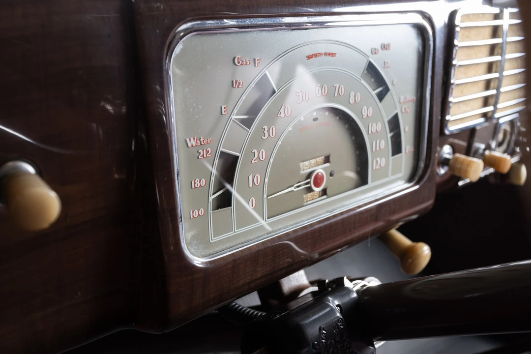 1937 Buick Century - Image 4 of 13