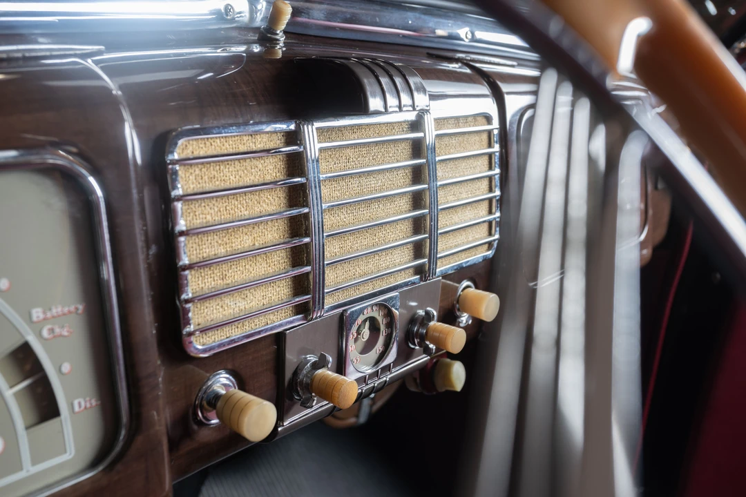 1937 Buick Century - Image 3 of 13
