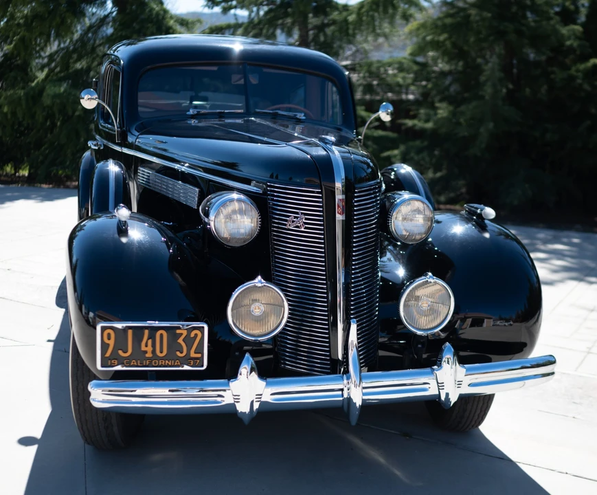 1937 Buick Roadmaster - Image 12 of 31