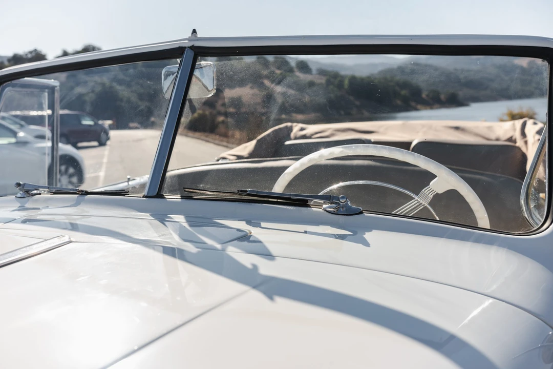1937 Buick Roadmaster - Image 27 of 31
