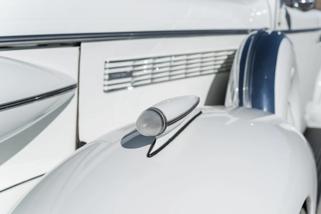 1937 Buick Roadmaster - Image 21 of 31
