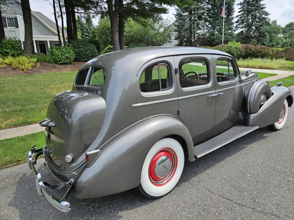 1937 Buick Roadmaster - Image 13 of 31