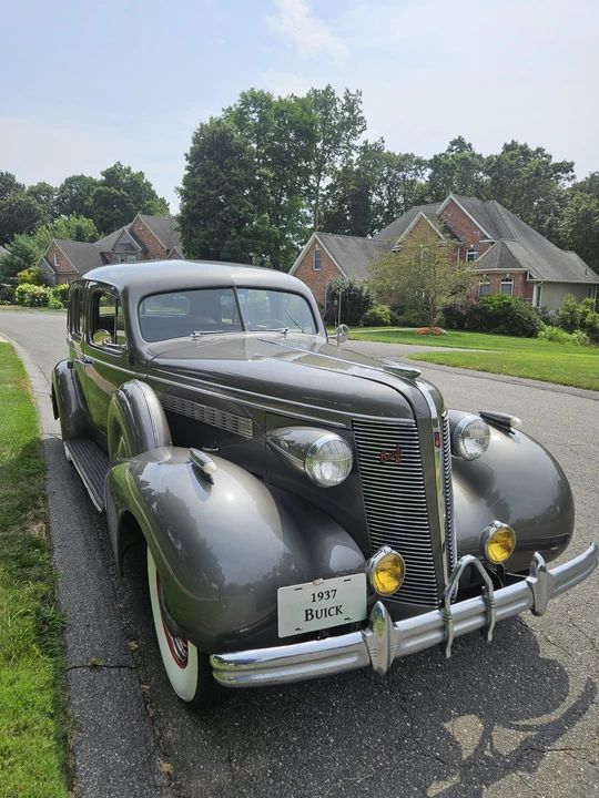 1937 Buick Roadmaster - Image 22 of 31