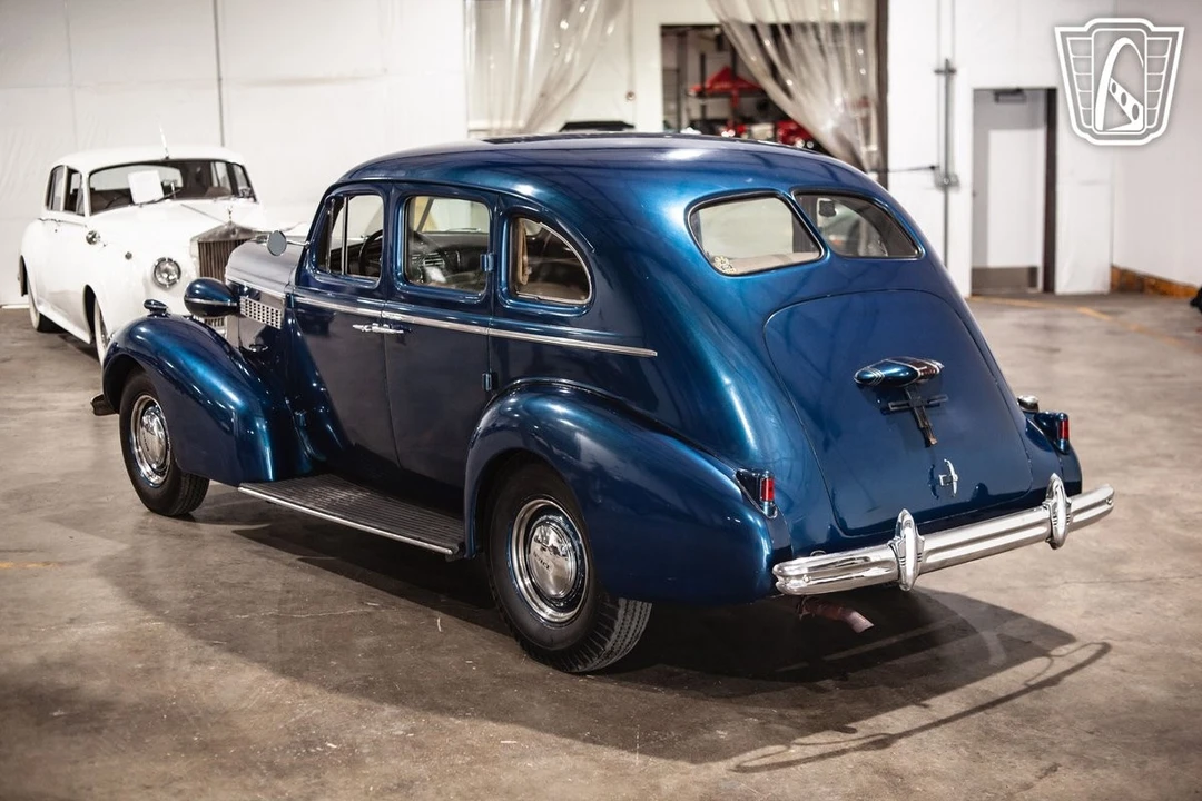 1937 Buick Special - Image 10 of 12