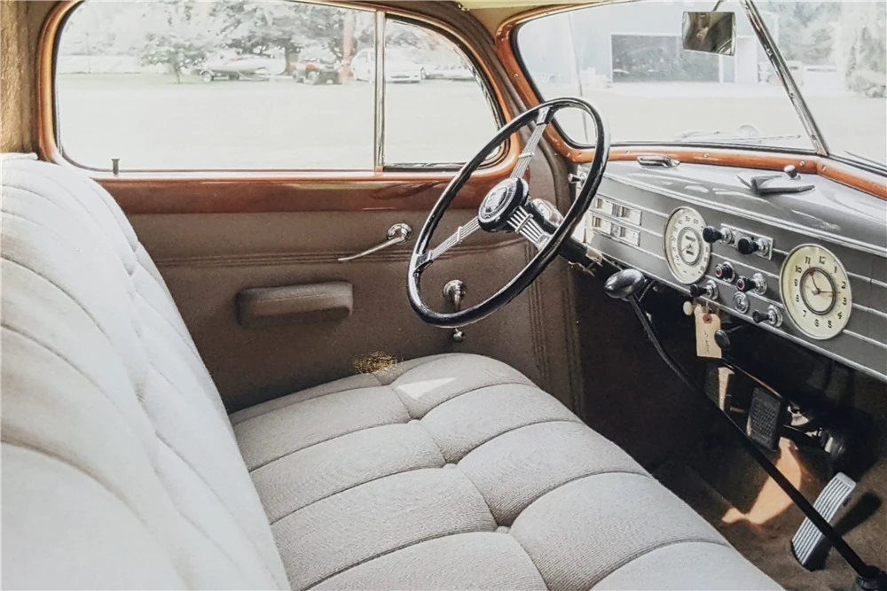 1937 Cadillac Series 70 & 75 - Image 4 of 5