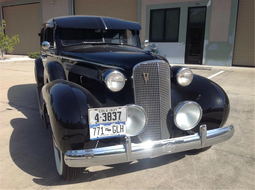 1937 Cadillac Series 70 & 75 - Image 2 of 4