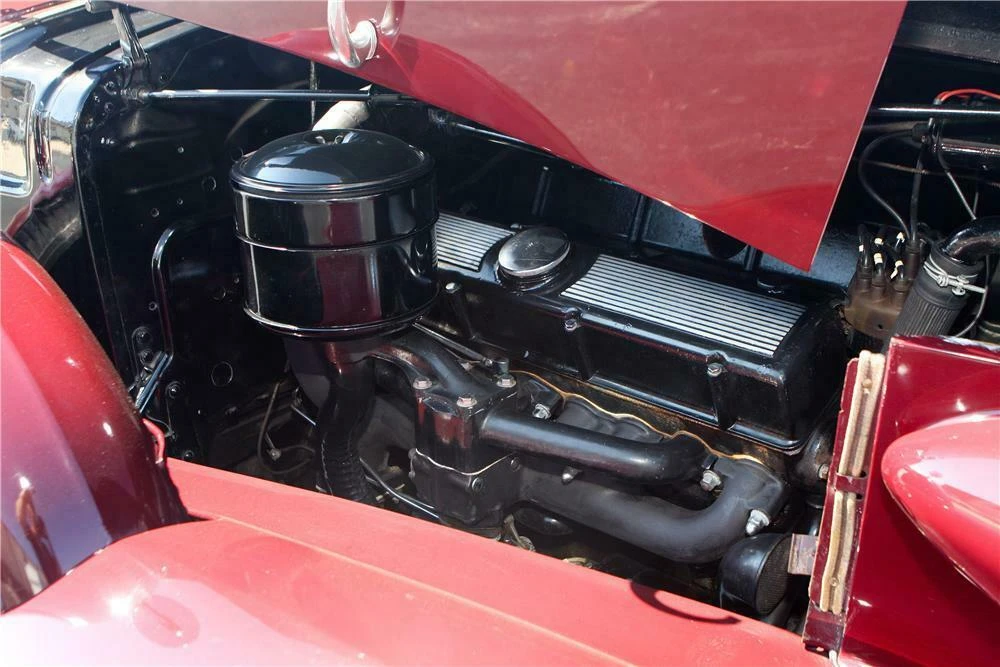 1937 Cadillac V-12 - Image 2 of 5